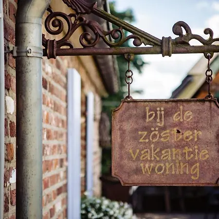 Bij De Zoester וילה *
